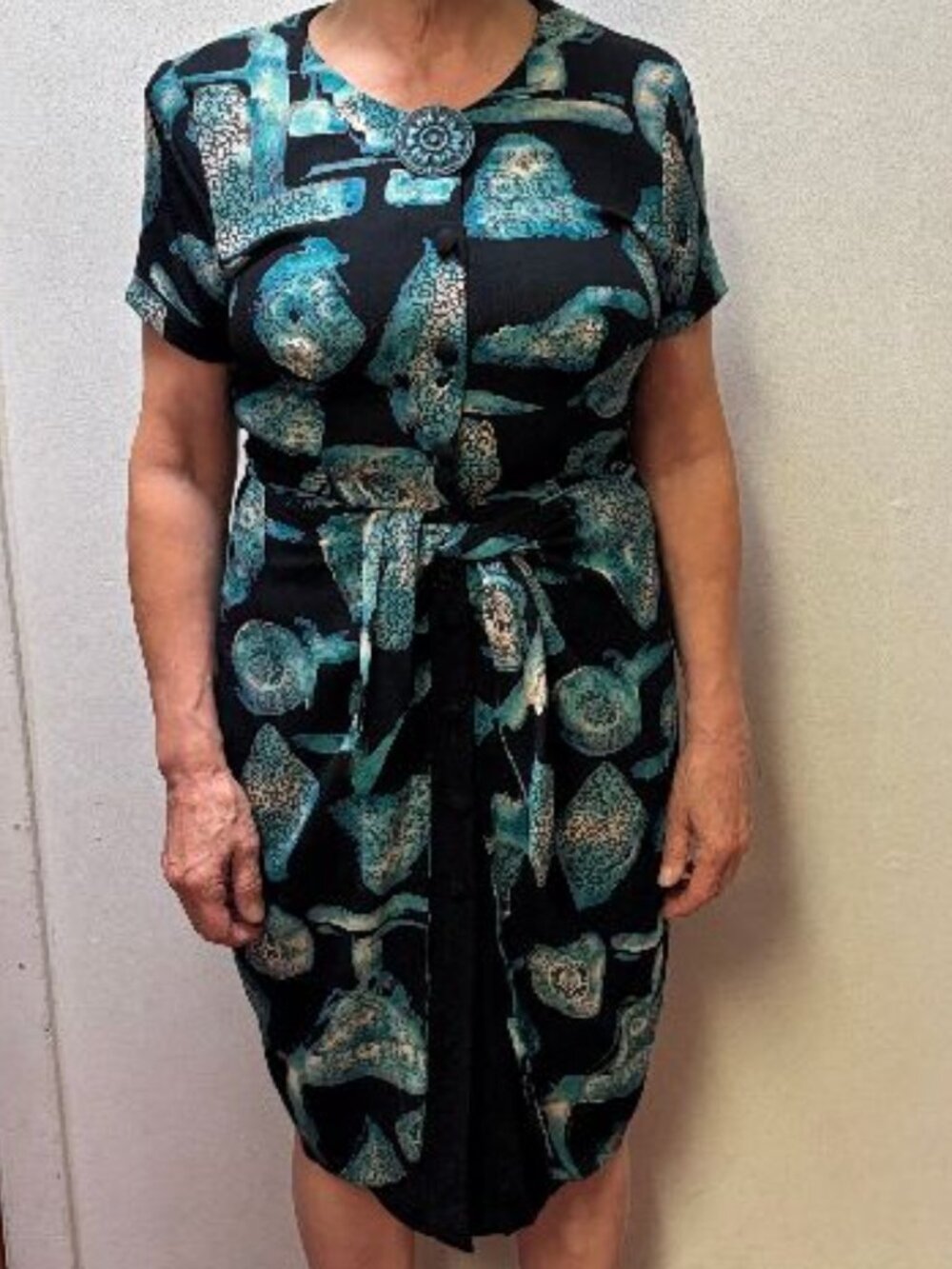Carole Little Vintage 90s black, turquoise and white button-down dress 2